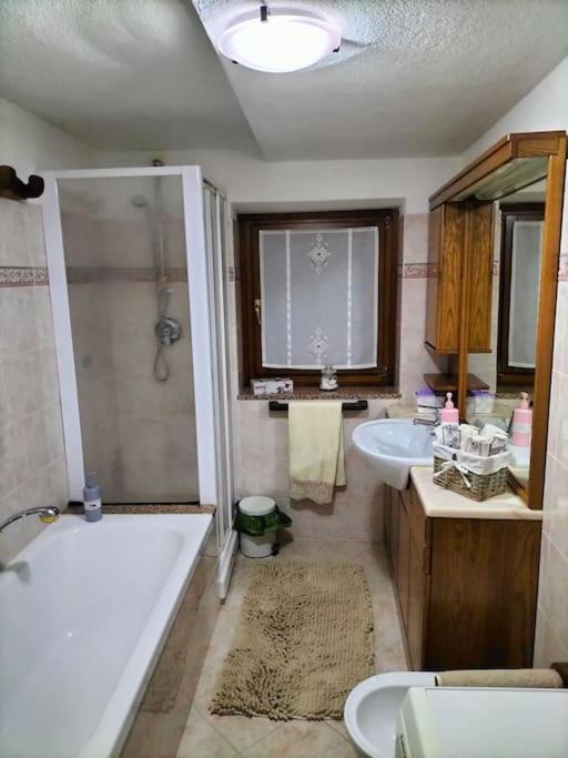 Appartamento Di Montagna Lo Grop Chambave Bagian luar foto